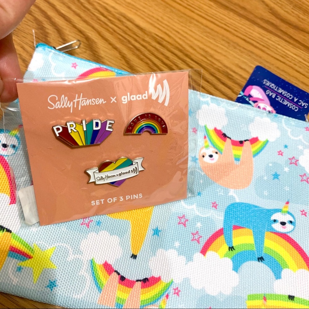 🌈Sally Hansen Pride Pins & Rainbow Sloth Pouch🌈